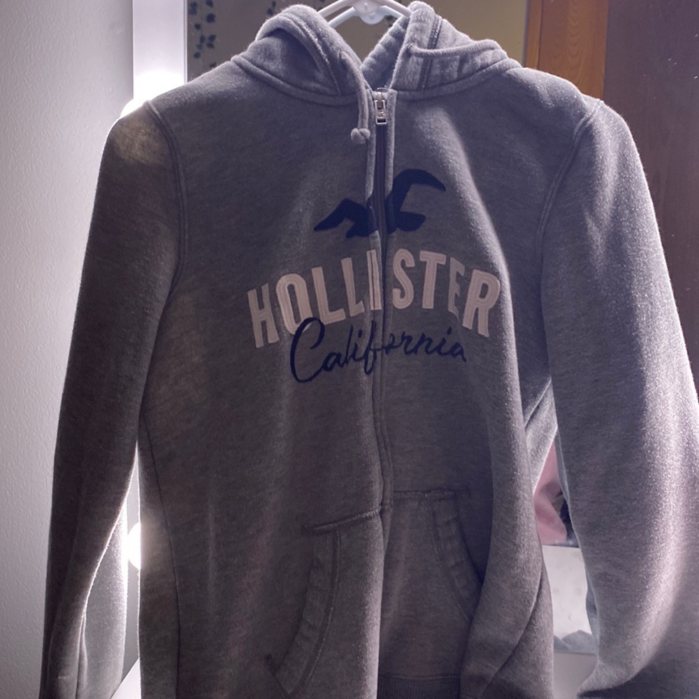 Grey Hollister California zip up hoodie, size XS